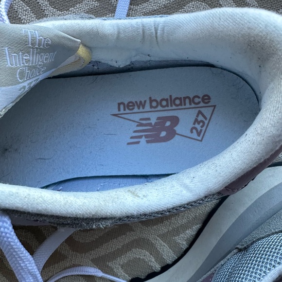 New Balance 237 Sneaker Grey/Lavender sz 8.5 - Picture 7 of 9